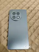 Oneplus 13R , 3 months old, Boxed, Billed With 4 Back Cover