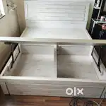 NEW QUEEN SIZE HYDRAULIC  BED FROM FACTROY