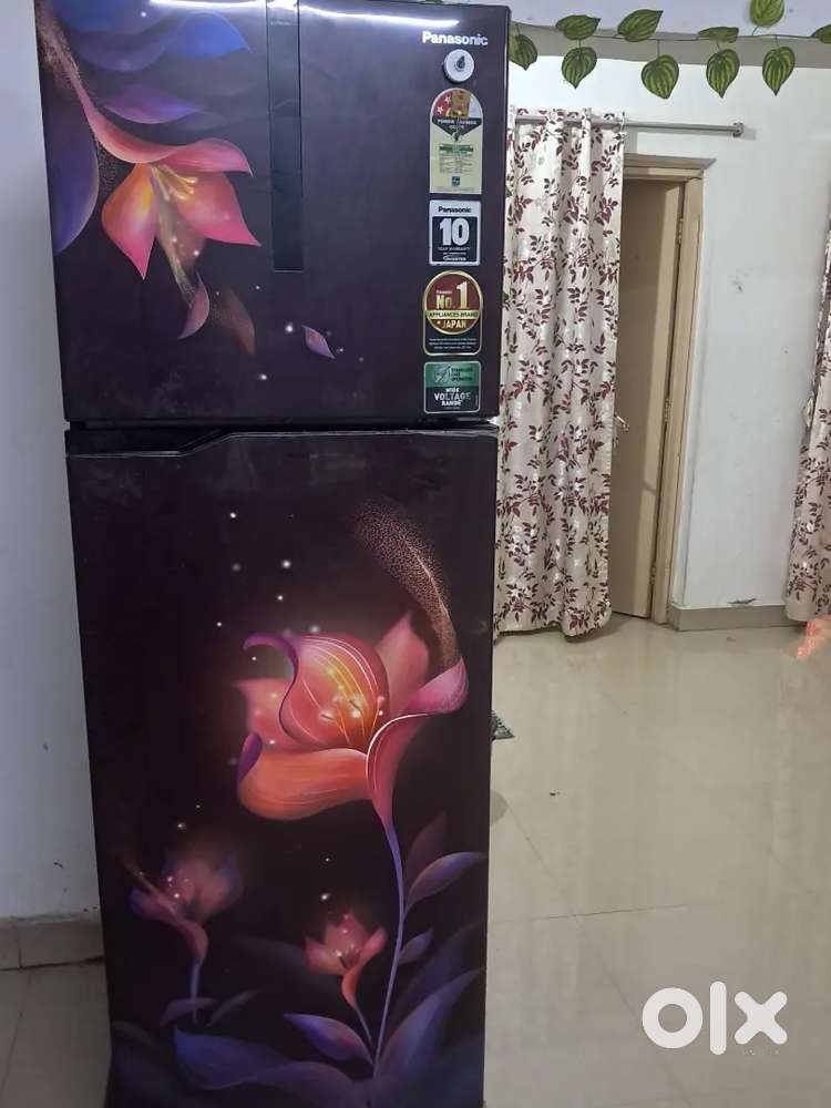 Panasonic Double Door Refrigerator – Floral Design – Good Condition