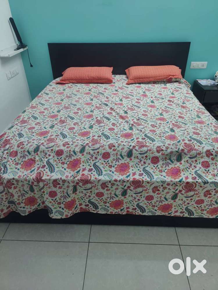 Godrej king size bed