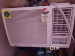 New window Ac 4 month old