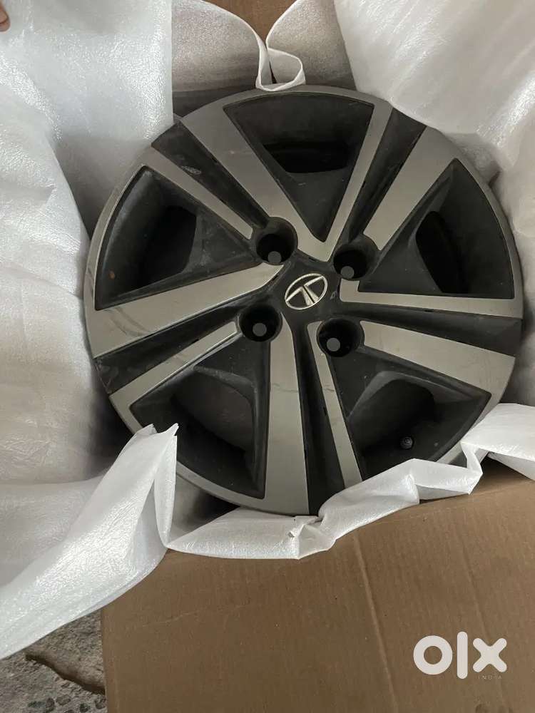 15 inch rims for sale Tiago NRG