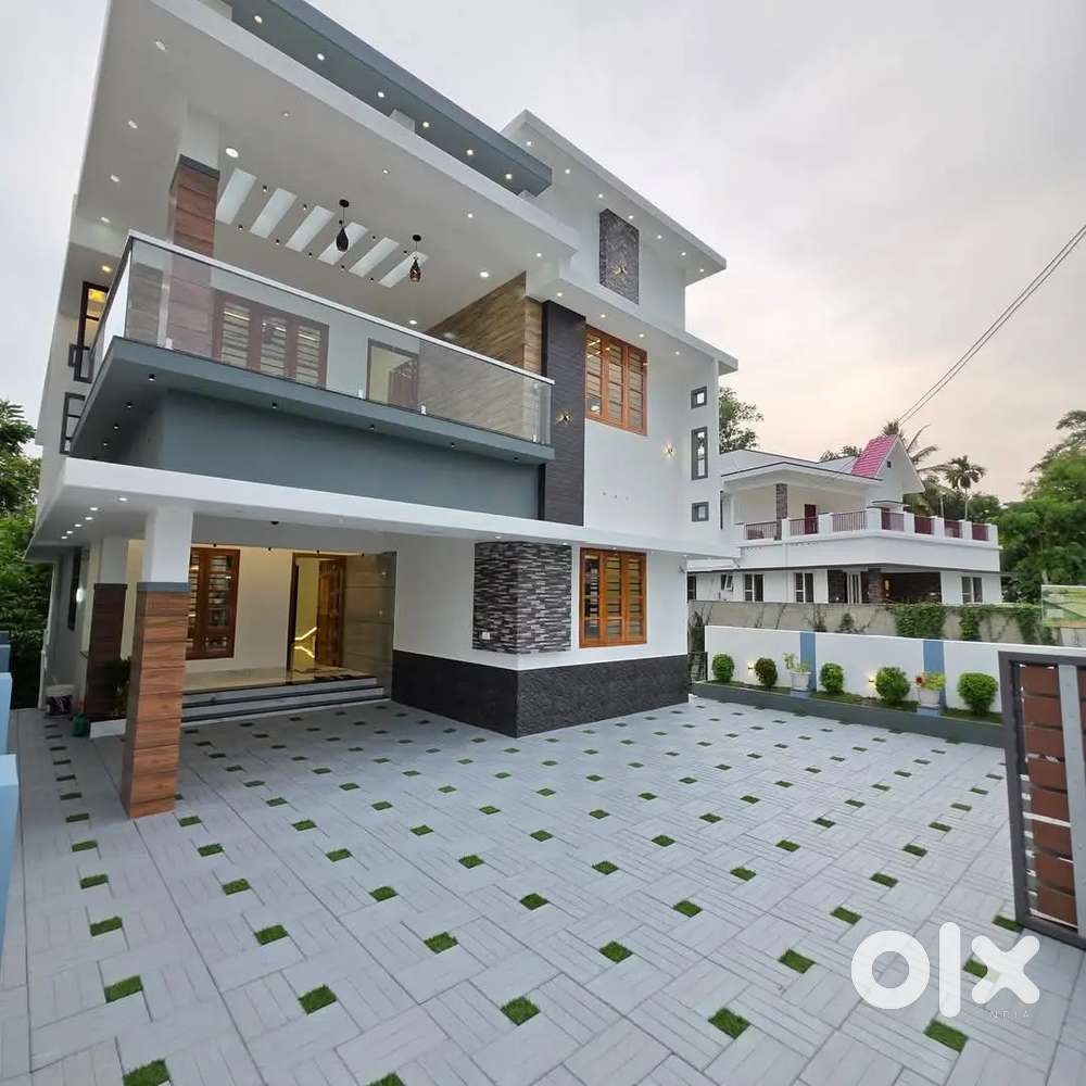 Thirumala thachottukavu - main road