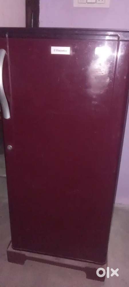 Electrolux refrigerator ₹6500