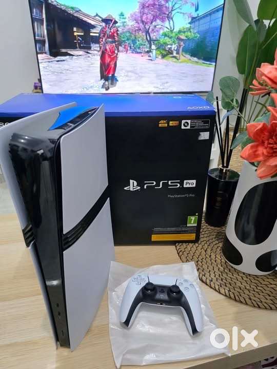 Playstation Sony PS5 Pro 2 TB SSD Home Console