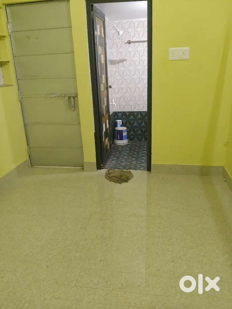 House available for family and girls