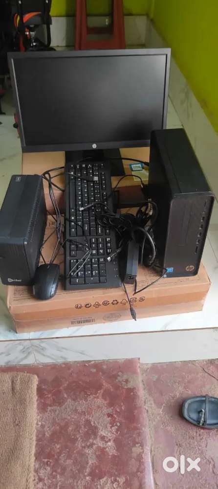 Pc all set monitor and keyboard and mouse and cpu and inverter