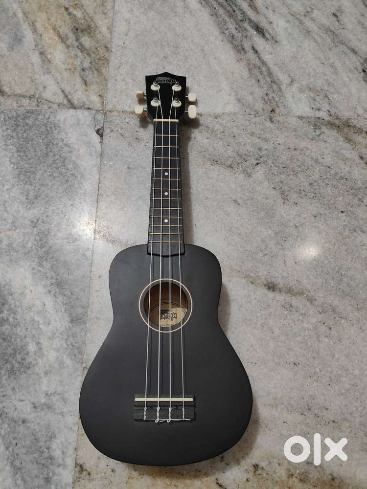 Intern Soprano Ukulele (overall length 53.4 cm)