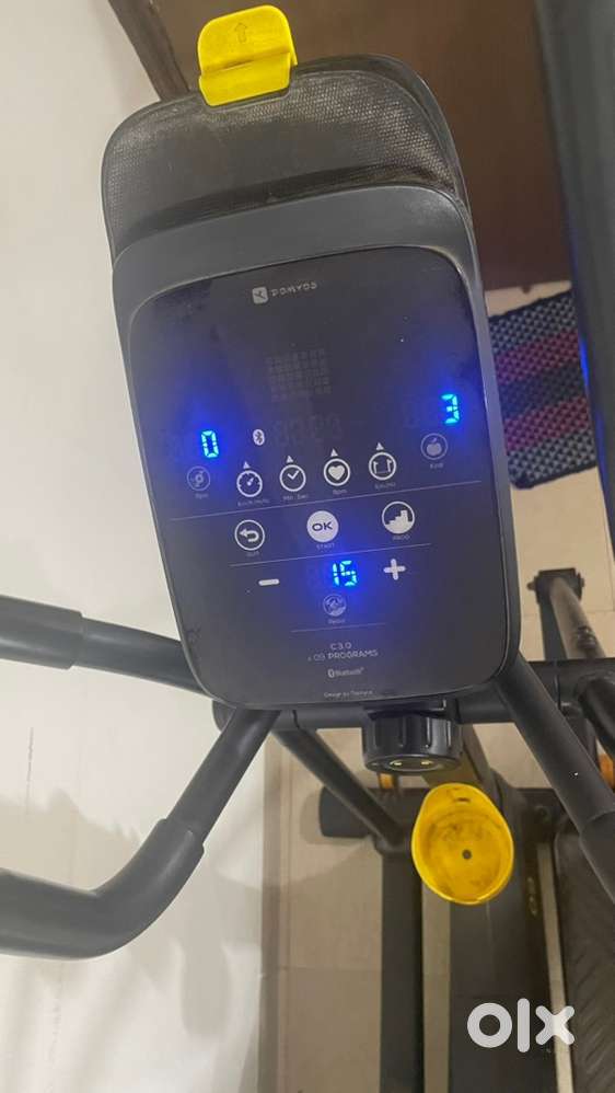 Elliptical cross trainer doymos