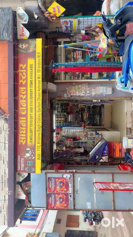 Beautiful shop in 210sqft