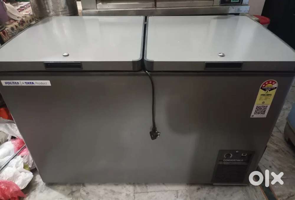 Deep fridge VOLTAS