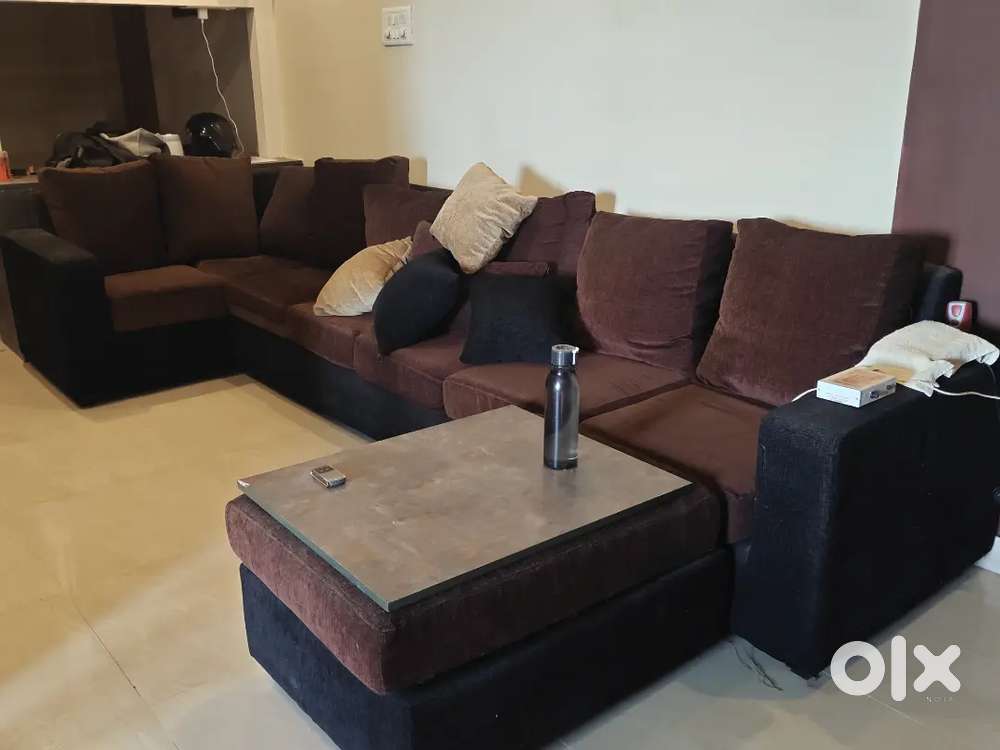 7 seater U shaped sofa set with launch