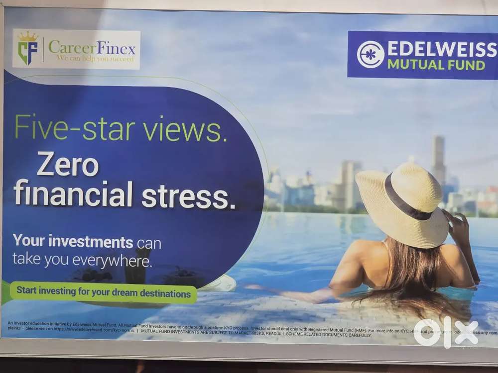 Look at girl for back office executive