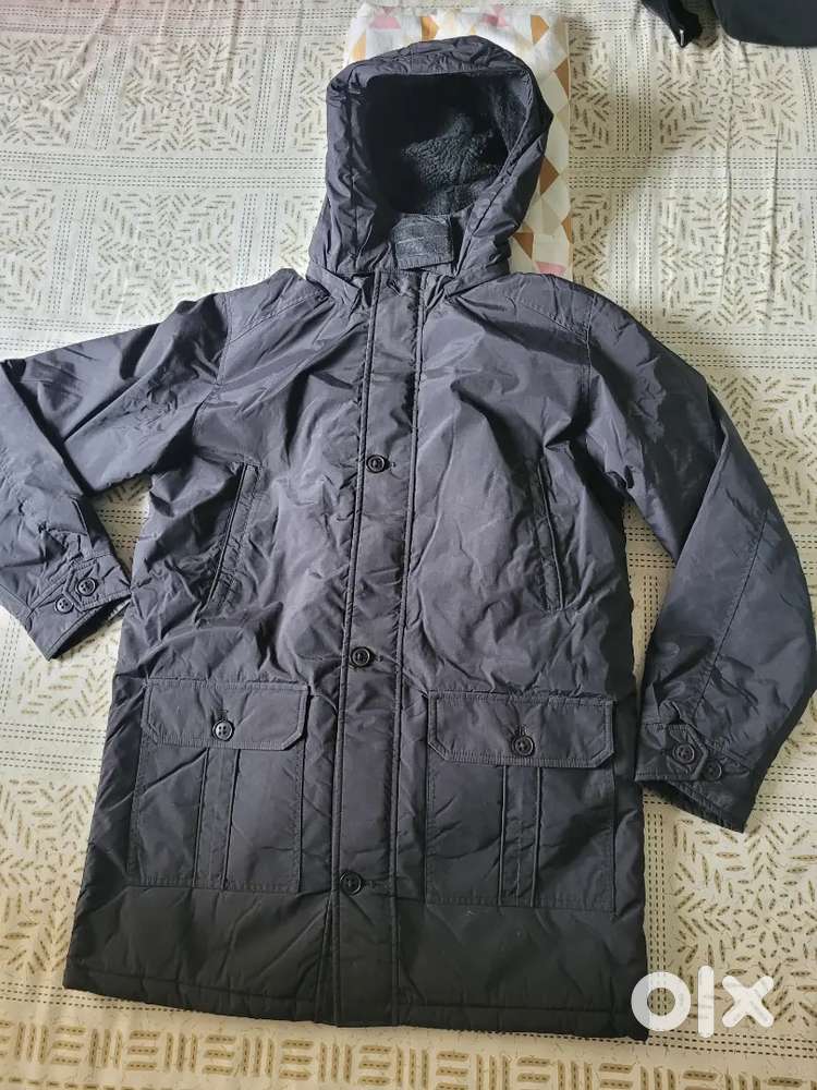 Excellent quality winter jackets and gloves for sale.