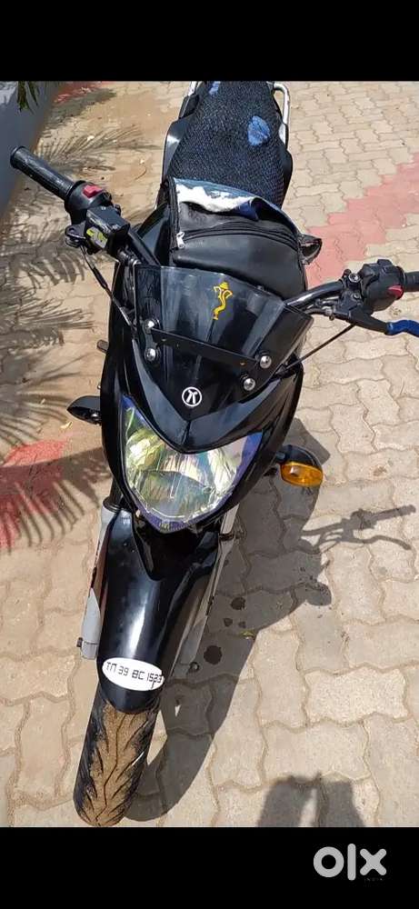 Yamaha FZ V1 2011
