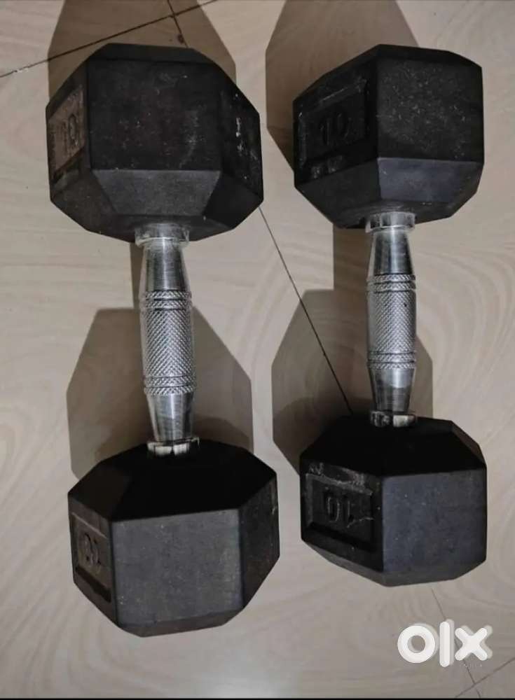 Wanted to sell these unused dumbbells 2x10kg.