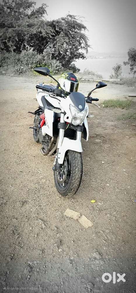 Benelli 600i