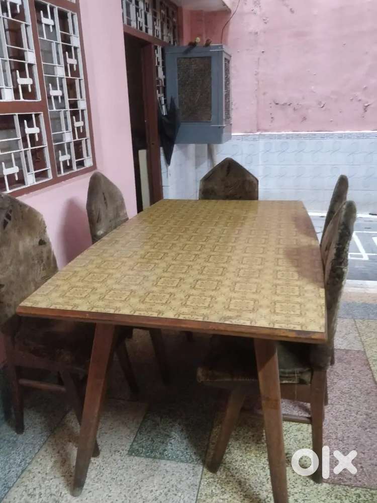 Dining Table 6 seater