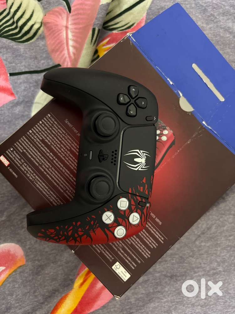 Offical ps5 spider man 2 controller