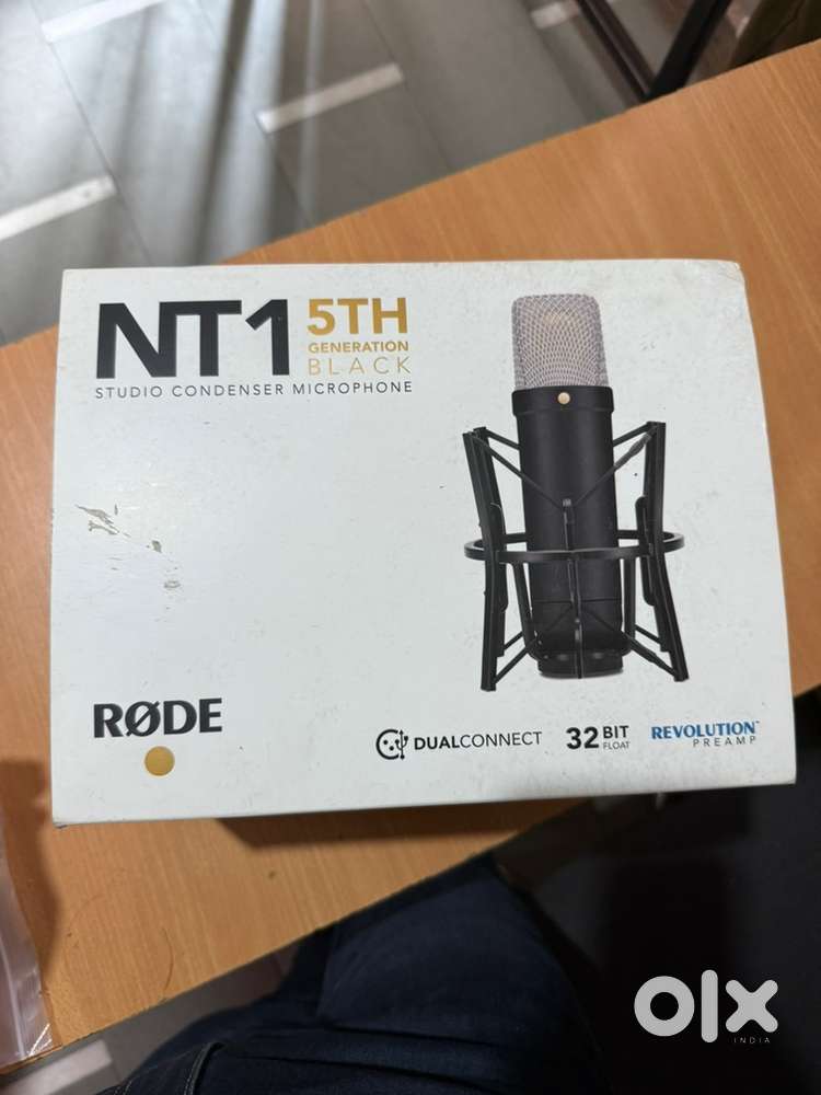 Rode NT1 5th Gen (Black) - Only 50 Days Old - Under