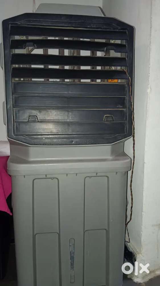 Medium size Cooler