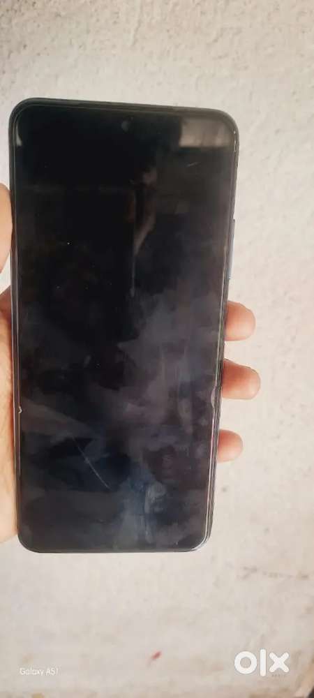 POCO M4 POR 2500 URJENT SELL