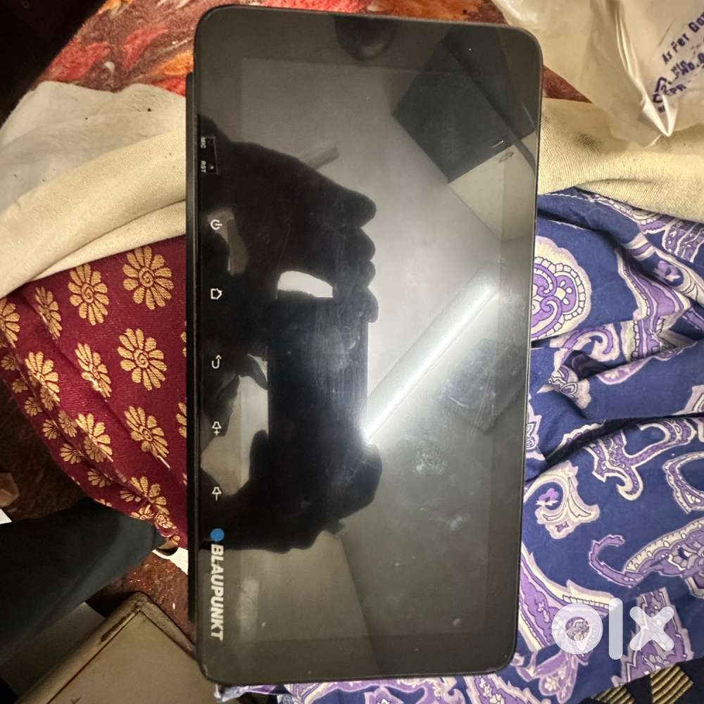 Blaukpunkt jamican infotainment car system with audison speakers