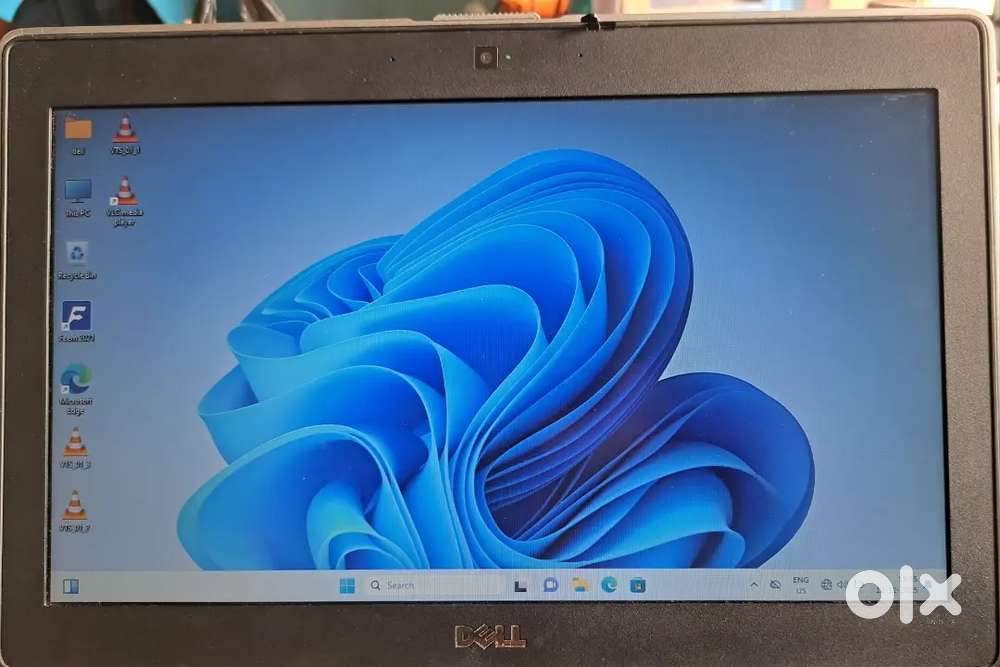 Dell latitude laptop 8Gb ram core i5 2nd gen