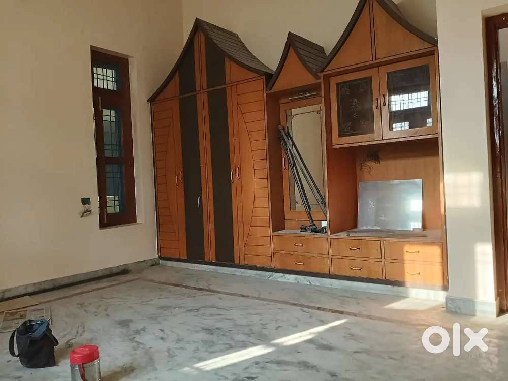 3bhk house available for rent in Nawabi road