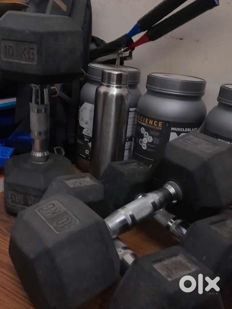 DUMBELLS FOR MONSTERS