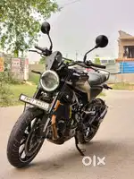 HUSQVARNA SVARTPILEN 401 2022