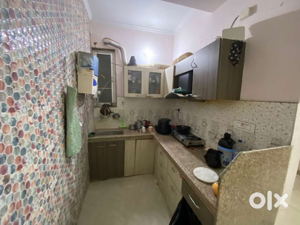 need flatmate for sharing 2 bhk flat