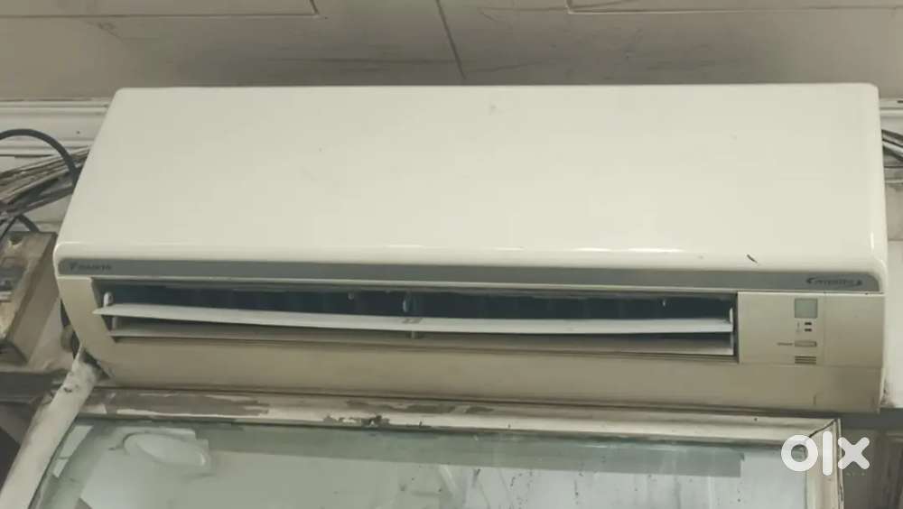 Daikin 2 Ton AC