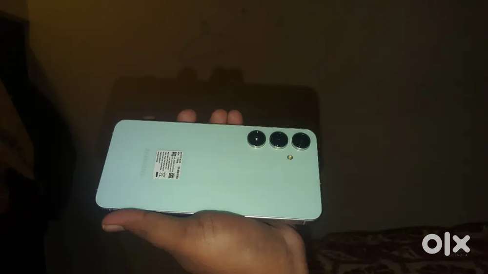SUMSUNG GALAXY  S24 F3 128 GB MOBILE