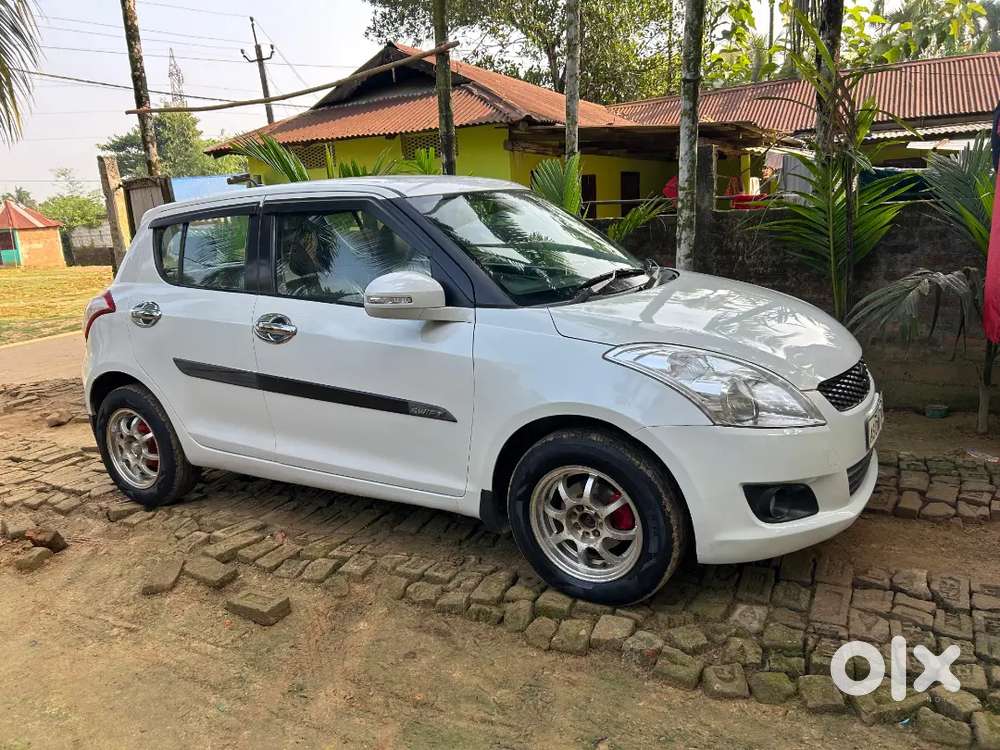 Maruti Suzuki Swift 2012