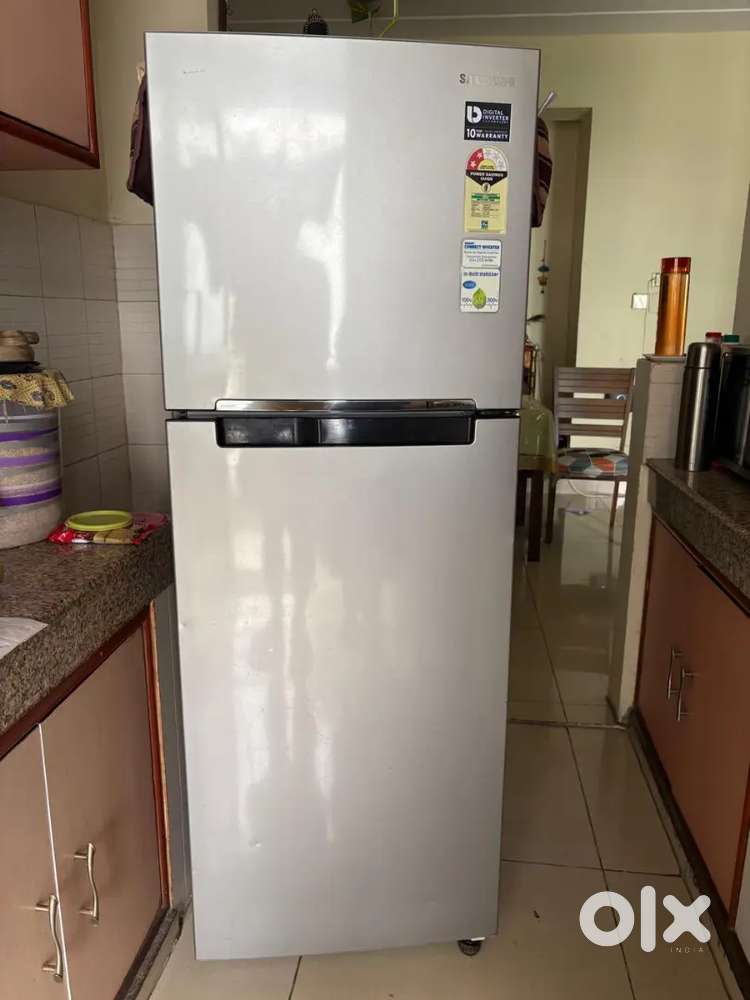 Samsung 253 Liter Double Door Refrigerator