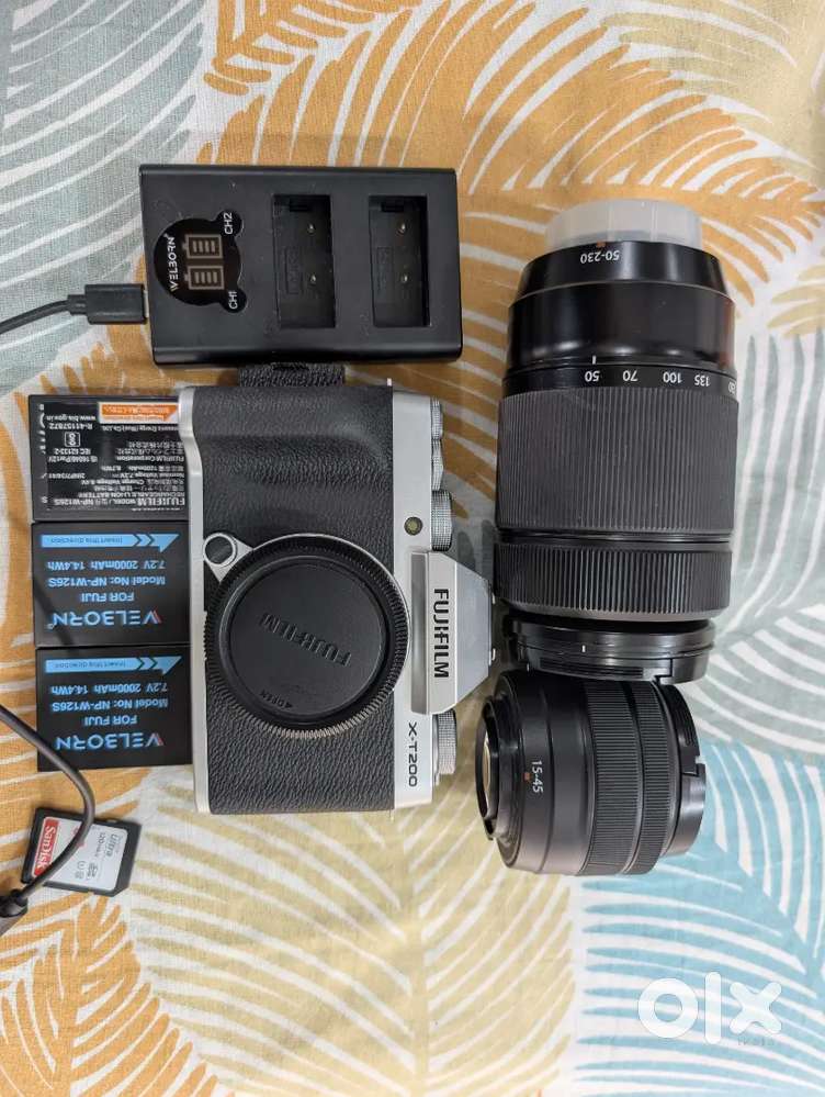 Fujifilm XT 200 less used Exchange or sale