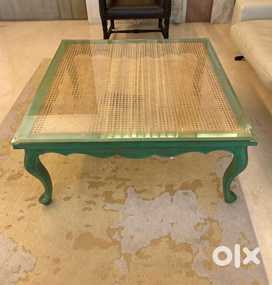 Center tabla and side tables