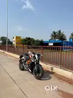 KTM duke 390