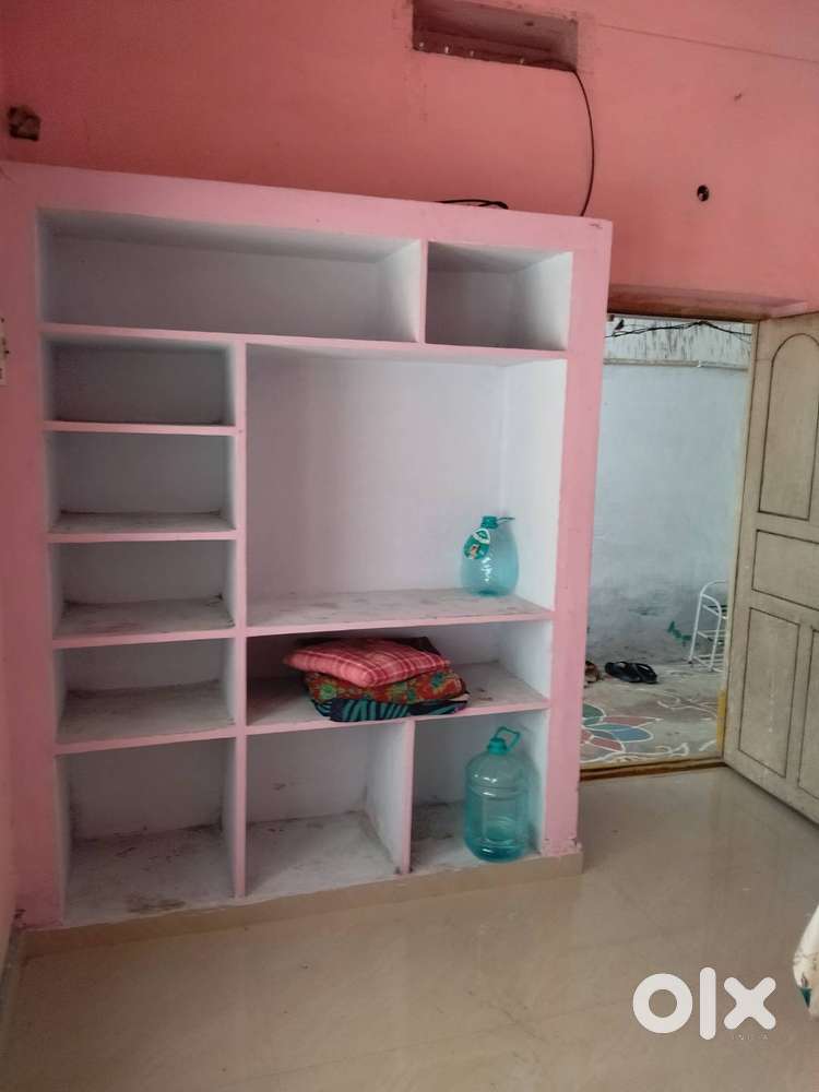 Pg Rooms on daily basis and monthly basis