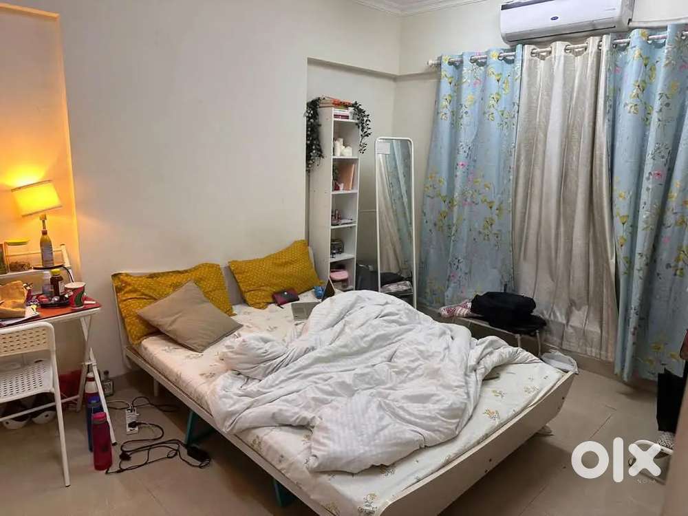 Gurgaon sector 43 jivan Tara apartment