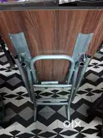 Multipurpose  table brand new in a very good condirion