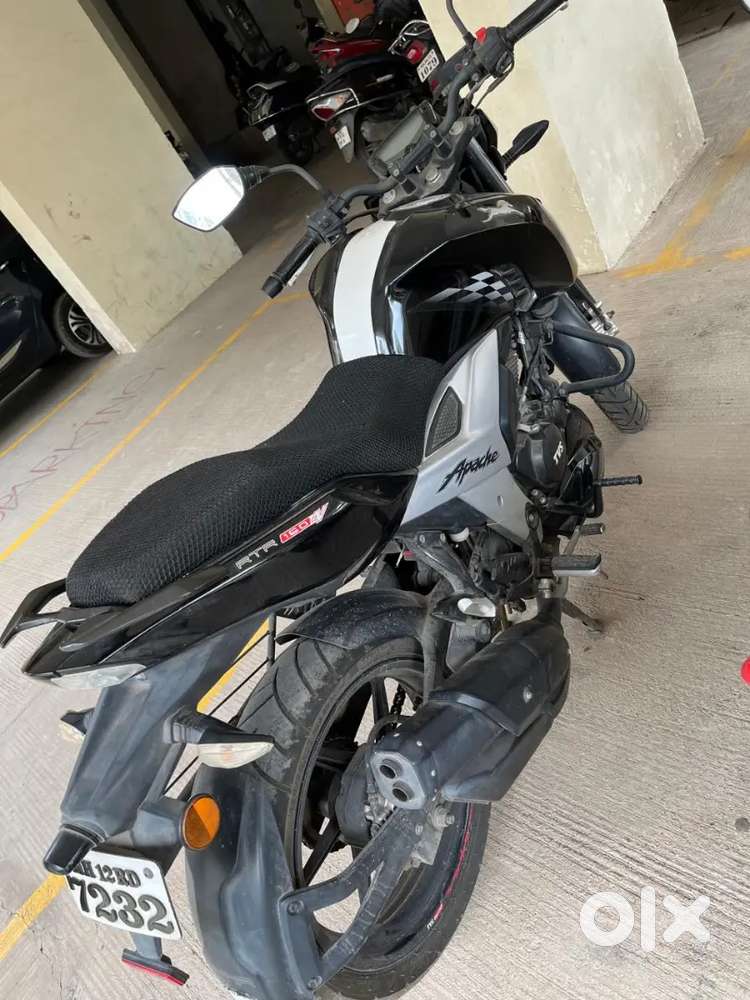 TVS Apache 160 RTR 4V