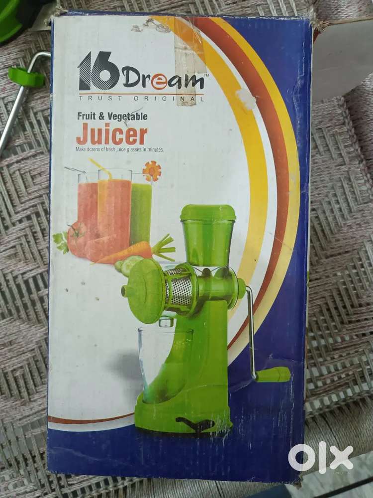 Portable juicer