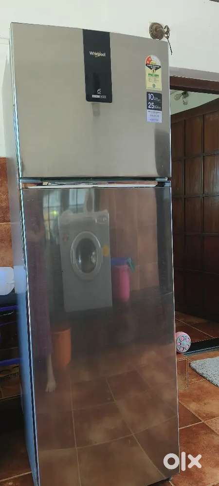 Whirlpool 259 litres double door 2 star fridge 2024 model