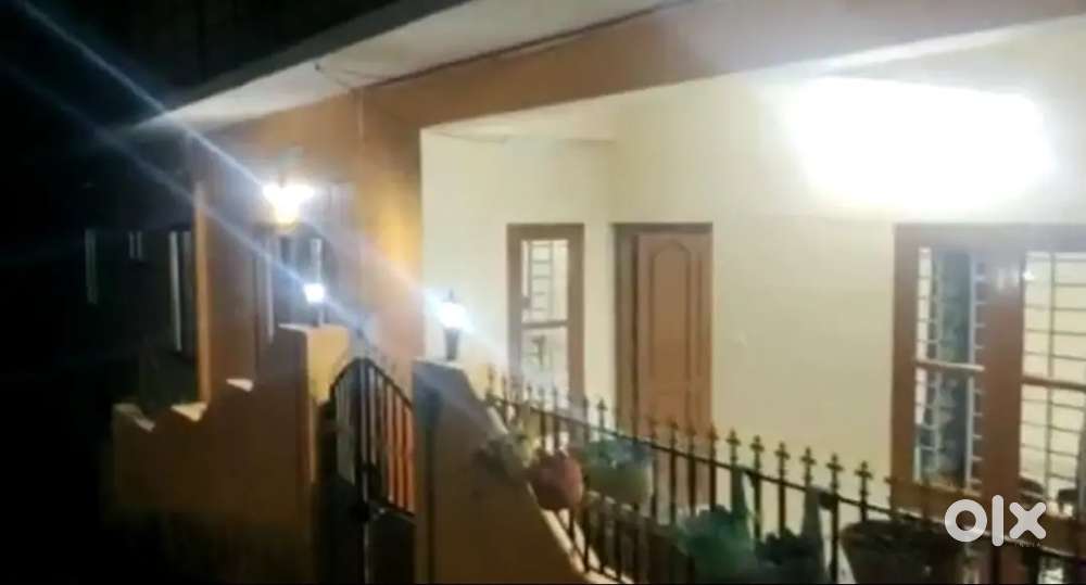 PG / LADIES HOSTEL AT KARIYAVATTOM