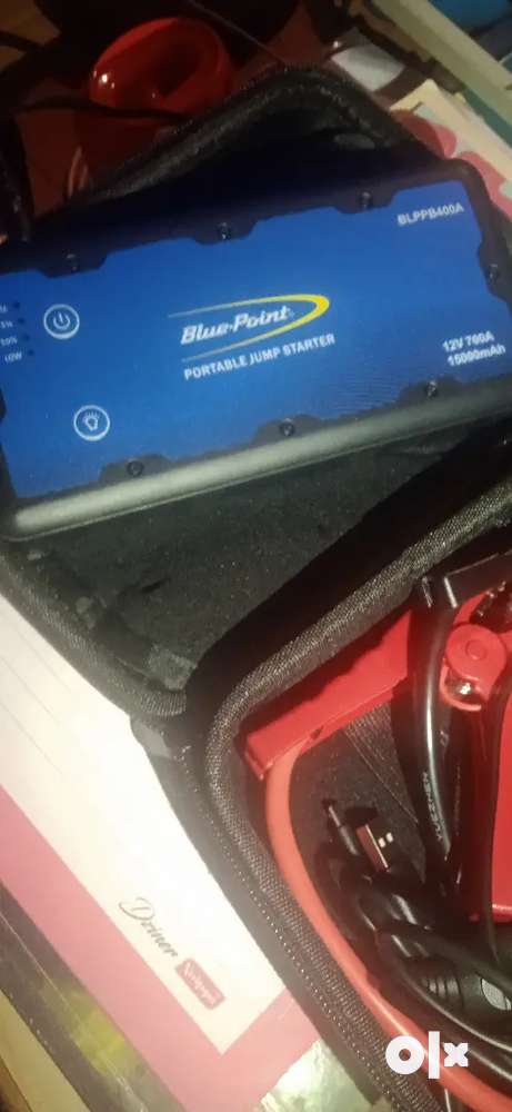 Portable jump starters for commercial vehicles and cars