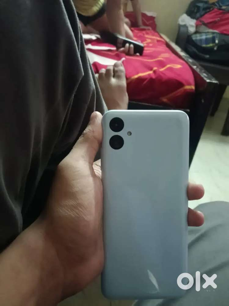 Samsung a04e