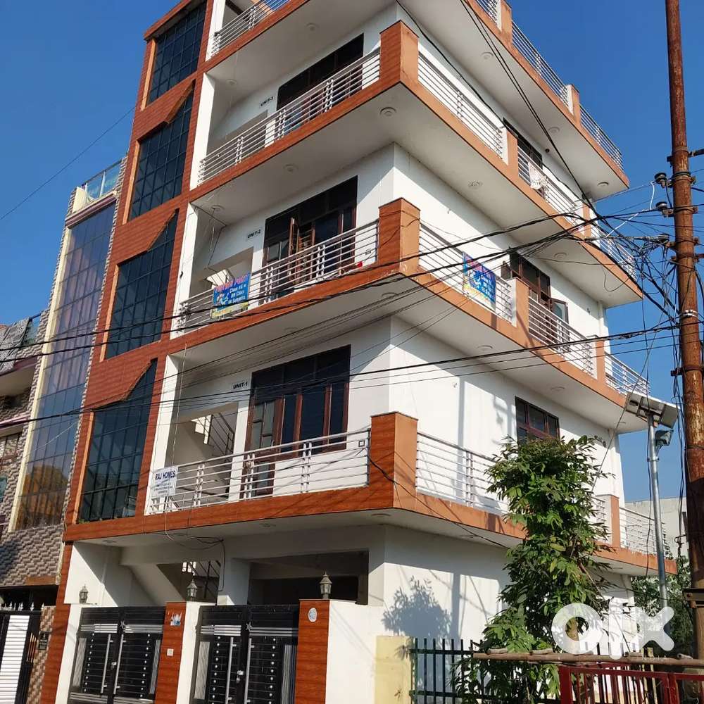 A 2 BHK flat is available for sale. It's on 3rd floor.
