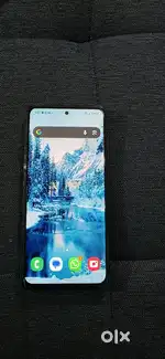 New Samsung Galaxy A52s 5G No scratch (128GB storage, 8GB RAM)